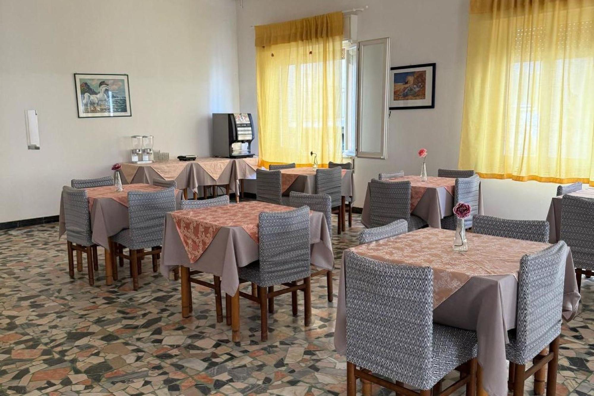 Hotel Nives ริมินี ภายนอก รูปภาพ