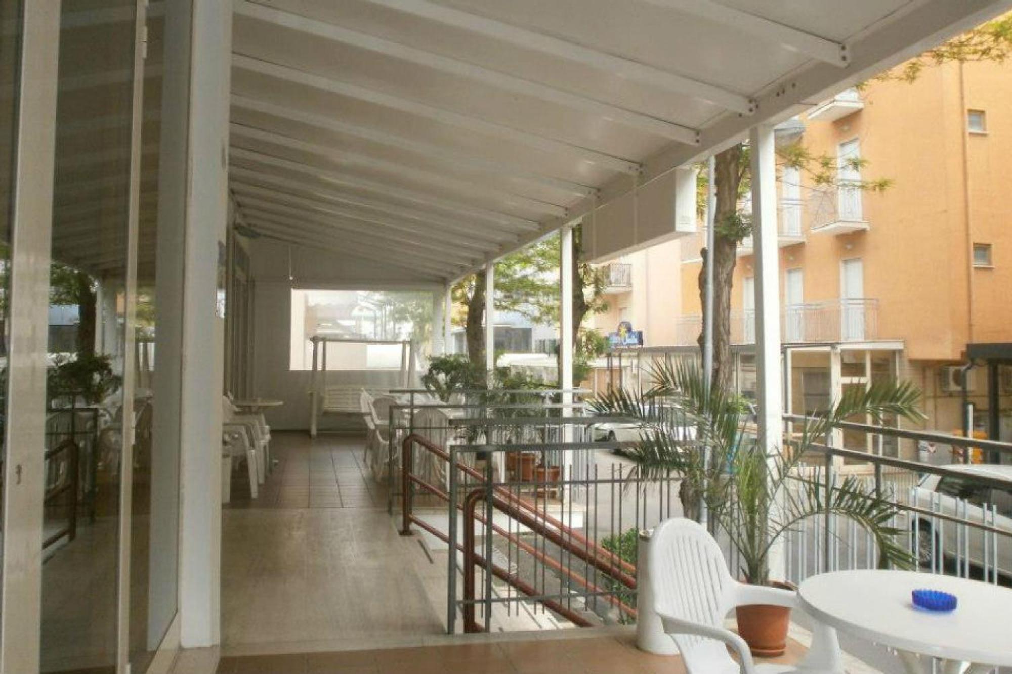 Hotel Nives ริมินี ภายนอก รูปภาพ